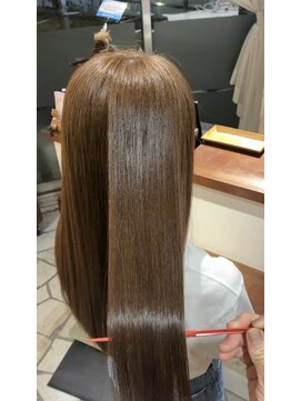 ヘアリゾート粋 ドゥオ 新宿南口店(dua) イノアで叶えるグレージュスタイル