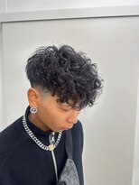 メンズサロン キング 心斎橋店(Men’s salon K!ng)&nbsp;ホワイトメッシュ/ツイスト/ツイスパ/パーマ/メンズ/眉毛/心斎橋