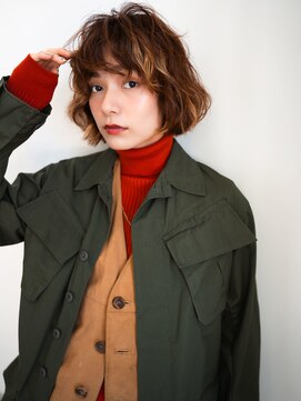 ソワ 四日市(soie) 顔まわりレイヤーボブ×ハイライト