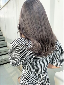 チル(chill) 透明感グレージュ