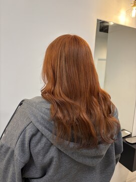 ルオラ(Luora) オレンジベージュ