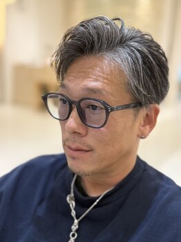 美容室アルベ(albe+m)の写真/【ナイター営業】第一印象で差をつける！ON/OFFもビジネスシーンも簡単にキマるスタイルをご提案致します◇