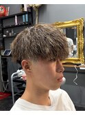 ツイスト金メッシュ×ショートマッシュ