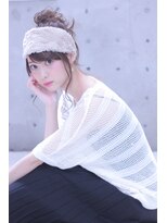 カシュカシュ(cache cache)&nbsp;cache cache★ファーヘアバンドを使ったヘアアレンジ