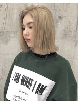 ソー(So.) 外国人風ブロンド