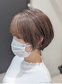 ショートヘアスタイル×こなれヘア×ナチュラルブラウン