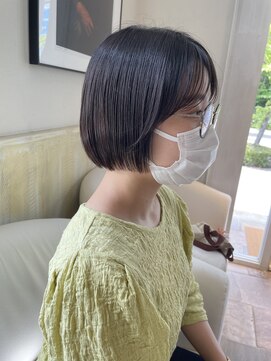 ヘアー ビジン(HAIR Bijin) モードもナチュラルもはまるミニボブ