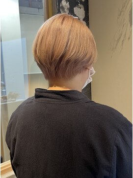 エディ(eddie) 【eddie】ピンクベージュボブ