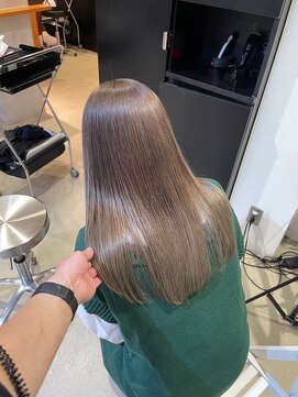 ロイス 神宮前(ROIS) 透明感ベージュカラー/ダブルカラー/ケアブリーチ[表参道駅]