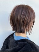 切りっぱなしボブスタイル