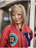 ローライトベージュ