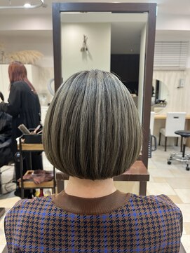 アッシュ 久が原店(Ash) バレイヤージュ風デザインカラー