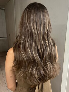 ヘアーサロン アモル(HAIR SALON Amor) ハイライトレイヤーカットエクステイルミナカラー縮毛矯正