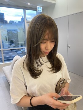 ローレンアオ(LOREN AO) オリーブベージュ/ダブルカラー/イルミナカラー/透明感カラー