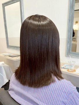 ネリネ 北千住駅東口学園通り前(Nerine) ミディアムボブ/グレージ/髪質改善トリートメント/北千住