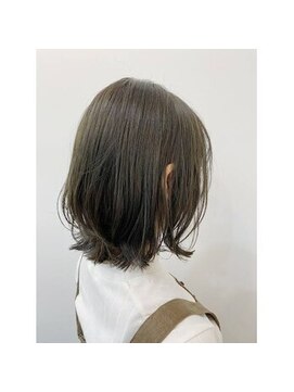 グランディール(Grandir) 20代30代/オリーブベージュ