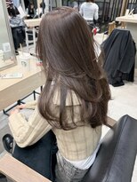 エレン(E L E N)&nbsp;レイヤースタイル/レイヤーカット/ソフトベージュ