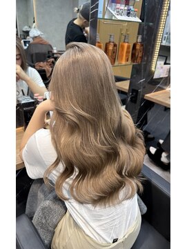 ラピス 大阪心斎橋店(Lapis) 大人系艶感ミルクティーベージュ