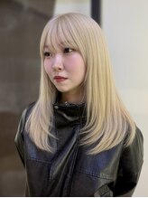 ミュウアンド(Mew＆)&nbsp;【@re_n___】ブロンド/レイヤーカット