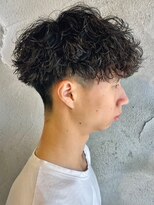 ニアウ 高崎店(Niau)&nbsp;MEN’S HAIR/シャドウパーマ/刈り上げセンターパート/群馬高崎