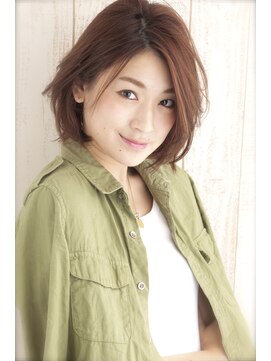 ネオリーブ チロル 横浜西口店(Neolive CiroL.) 【Neolive square 】大人可愛い☆耳かけふんわりワンカールボブ