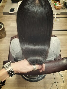 ルーミールーム(RoomieRoom) 髪質改善/透明感/ツヤ髪セミロング/デトックストリートメント