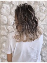 モアナ バイ ヘッドライト 駒沢大学店(Moana by HEADLIGHT)&nbsp;Moana駒沢大学#バレイヤージュ#イメチェン#大人かわいい