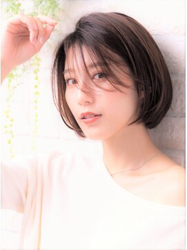 ソア 武蔵小杉(SOAR) かきあげ前髪トリートメントカラーグラボブひし形ショート