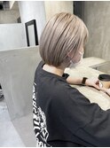 ホワイトベージュボブ