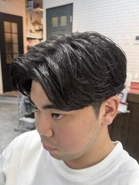 アミーゴ(AMIGO) ニュアンスパーマ×センターパート