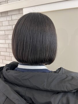 ゼルレーヴ(ZELE reve) 切りっぱなしボブ