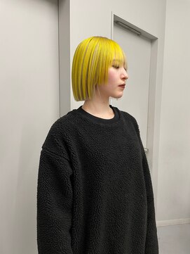 ヴァーディ オモテサンドウ(Vardy omotesando) yellow/黄色 ホワイトベージュ デザインカラー