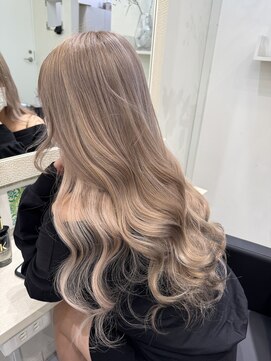 ラピス 池袋(Lapis) 【ワンポイントエクステ】ミルクティーグレージュ♪