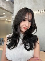 エッセンザ 梅田(ESSENZA)&nbsp;レイヤーカット　グレージュ