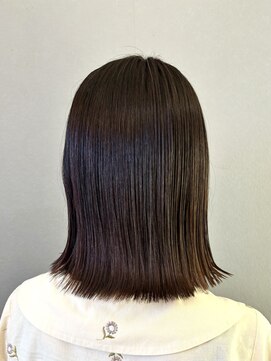 ココカラヘアー ニコ(cococara hair nico) ストレート/髪質改善/縮毛矯正/トリートメント/切りっぱなしボブ