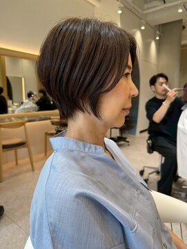 ソワネ 表参道(soigne) 青山白髪ぼかしハイライトタッセルボブミルクティーベージュ30代