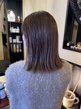 ヘア ミーツ ドレス プレローマ(HAIR meets dress pleroma)