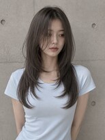 エイチ ウルフカット 大阪梅田(811)&nbsp;ショートウルフボブバレイヤージュアッシュグレーボーイッシュ