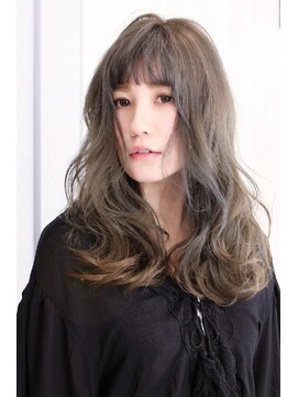 スパリブール(Spalibur) 大人可愛いフェミニンパーマ