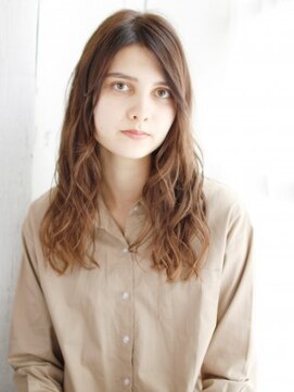 ナル 白山神社参道通り店(nalu) かきあげ前髪とセミウエットカールスタイル