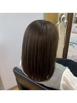 タクミ 美容院 庭瀬店(Takumi) 赤みを抑えた艶ヘアカラー