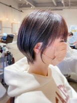 ソーイ ヘアアンドライフスタイル ショップ(SO-E HAIR&LIFESTYLE SHOP)&nbsp;耳掛けショート☆KINA