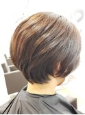 クセを活かしたショートボブ