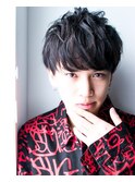 『力石サトシ』波巻き束感ショートツーブロックマッシュ