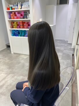 コレクティブワーク 表参道 渋谷(COLLECTIVE WORK) バイカルテ レイヤー 髪質改善  ベージュ 酸熱トリートメント