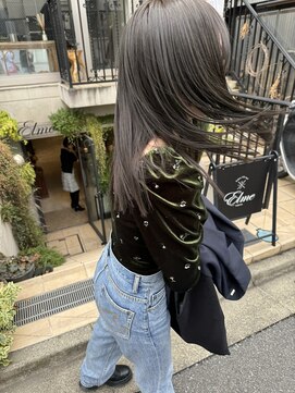 エルメ クラマエ(Elme) オリーブベージュで赤み消し透明感カラー★井上睦