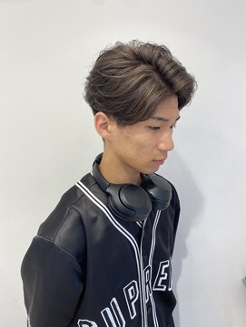 バーグ ドゥ(Bague deux) アップバングフェザー