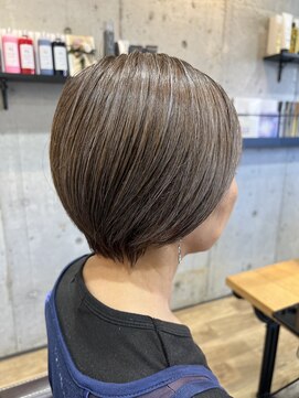 セプトヘア(sept hair) 白髪ぼかしハイライト