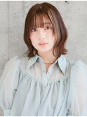 ウェーブ巻きで可愛いくびれカット
