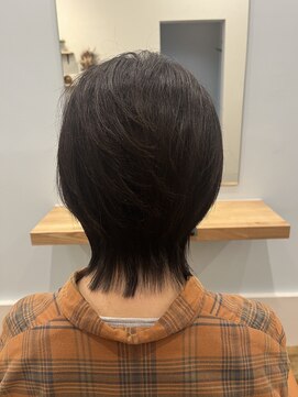 リノアプラス(Linoa+) 大人女性に似合うナチュラルウルフショート